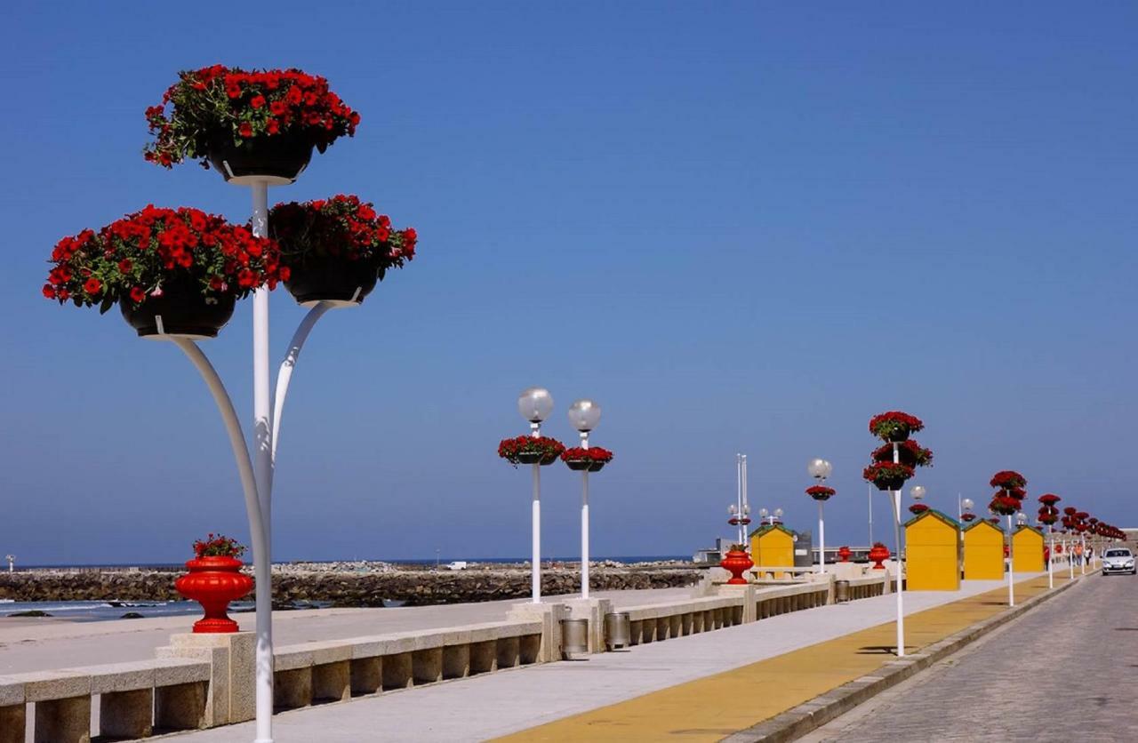 Trajadinha Lägenhet Vila Praia de Âncora Exteriör bild